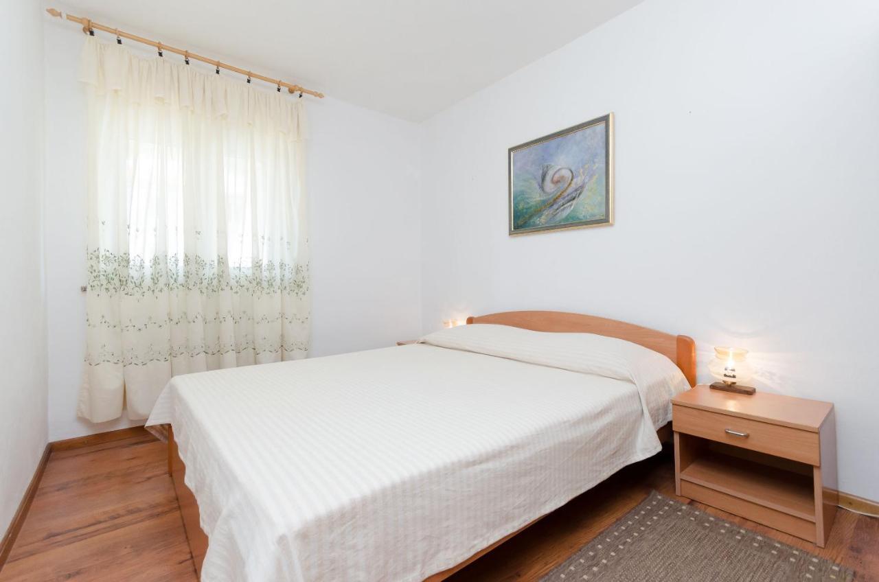 Apartments Puntica Punat Exterior foto